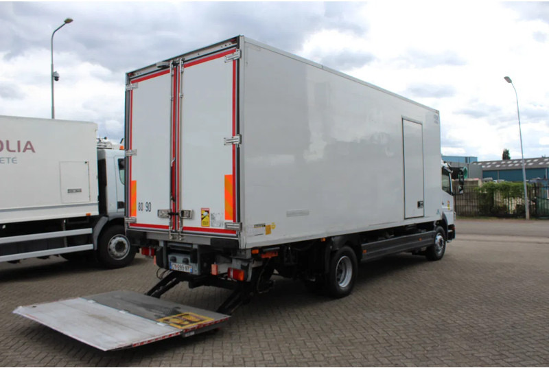 Mercedes-Benz Atego 1318 * MANUAL * CARRIER SUPRA 550 - Refrijeratör kamyon: fotoğraf 3 Mercedes-Benz Atego 1318 * MANUAL * CARRIER SUPRA 550 - Refrijeratör kamyon: fotoğraf 3