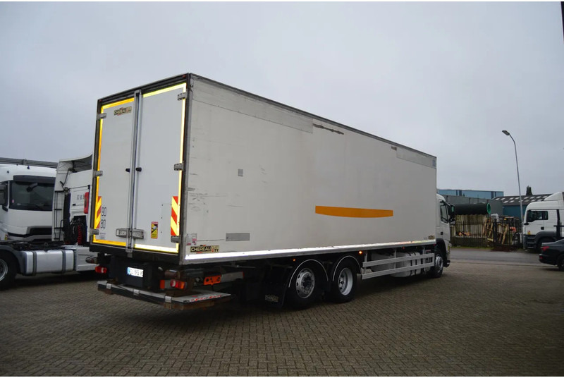 Volvo FM 370 * EURO5 * CARRIER SUPRA 950 SILENT * 6X2 * - Refrijeratör kamyon: fotoğraf 3 Volvo FM 370 * EURO5 * CARRIER SUPRA 950 SILENT * 6X2 * - Refrijeratör kamyon: fotoğraf 3