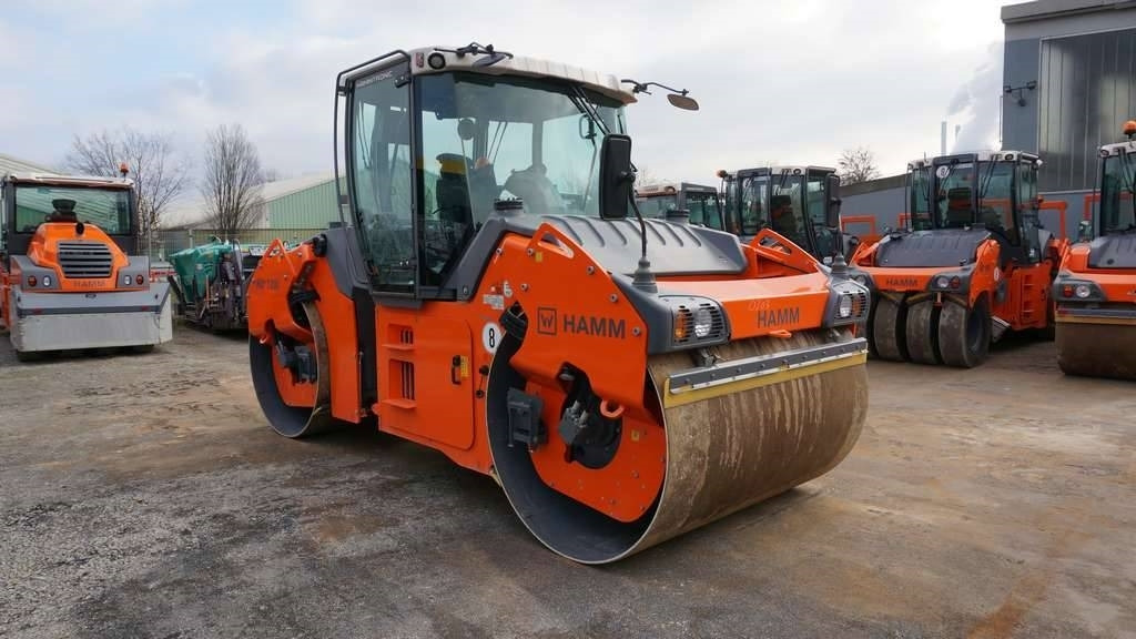 Hamm HD+120iVV - Yol silindiri: fotoğraf 1 Hamm HD+120iVV - Yol silindiri: fotoğraf 1