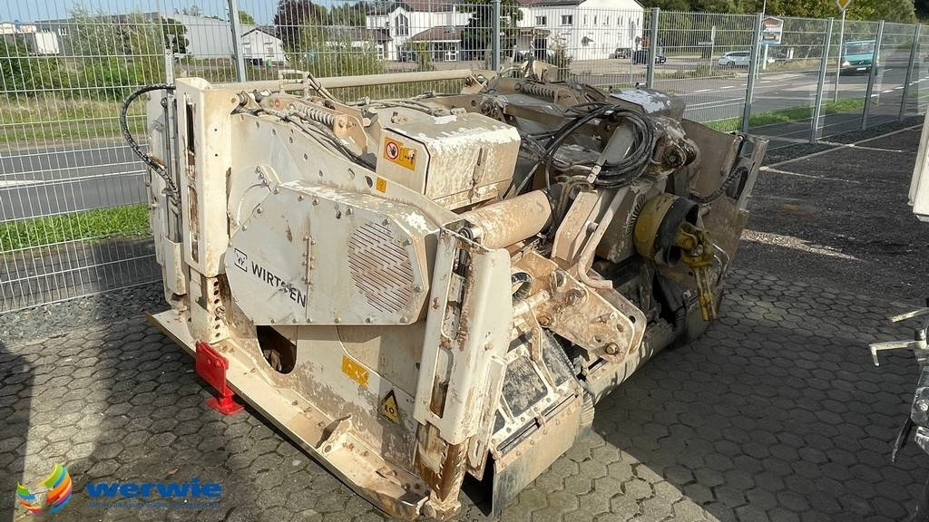 Wirtgen WS 250 - Asfalt döşeme aracı: fotoğraf 5 Wirtgen WS 250 - Asfalt döşeme aracı: fotoğraf 5