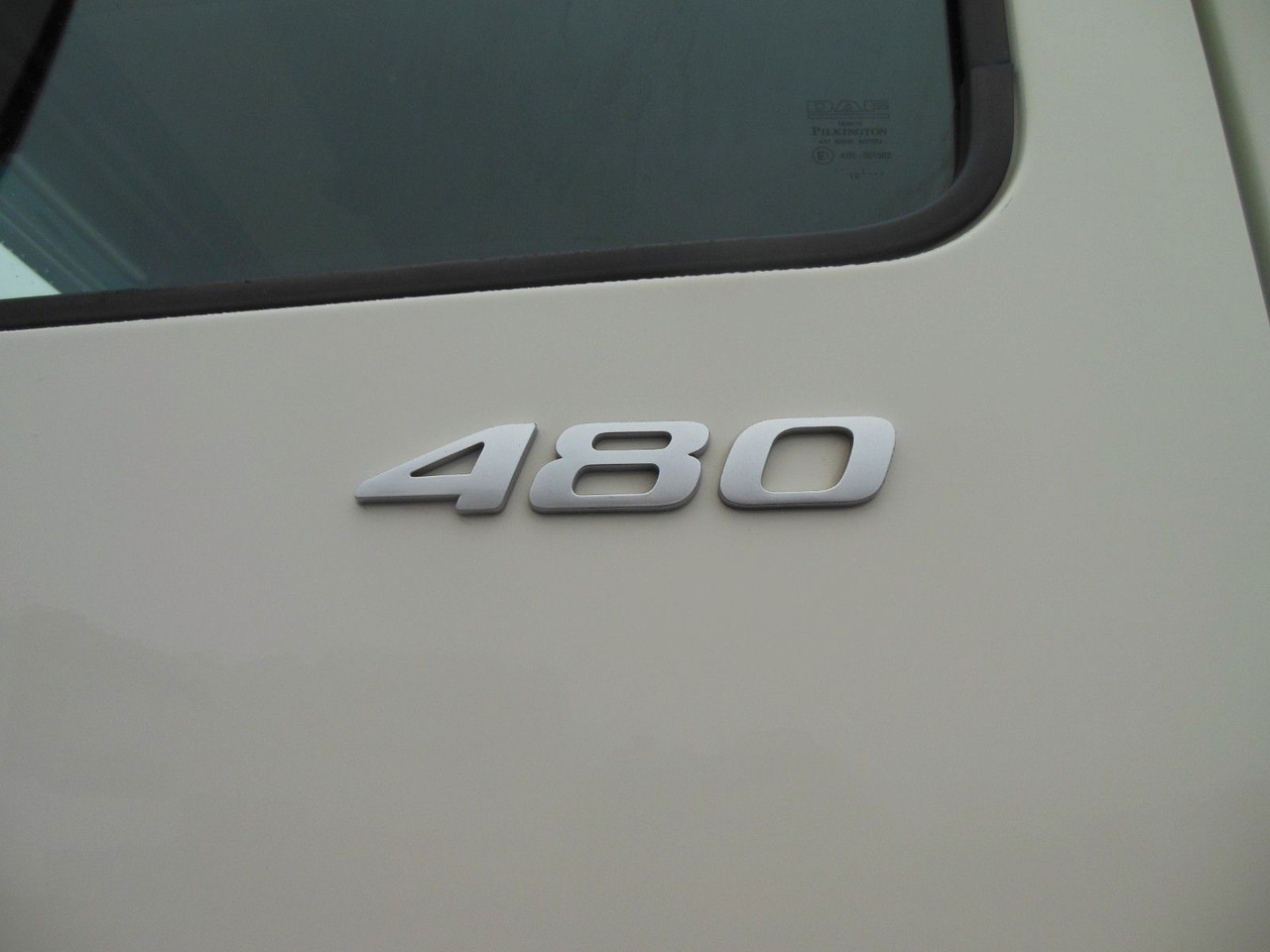 DAF XF 106.480 SC, STANDART, NEUE TACHO, TOP!! - Çekici: fotoğraf 5 DAF XF 106.480 SC, STANDART, NEUE TACHO, TOP!! - Çekici: fotoğraf 5