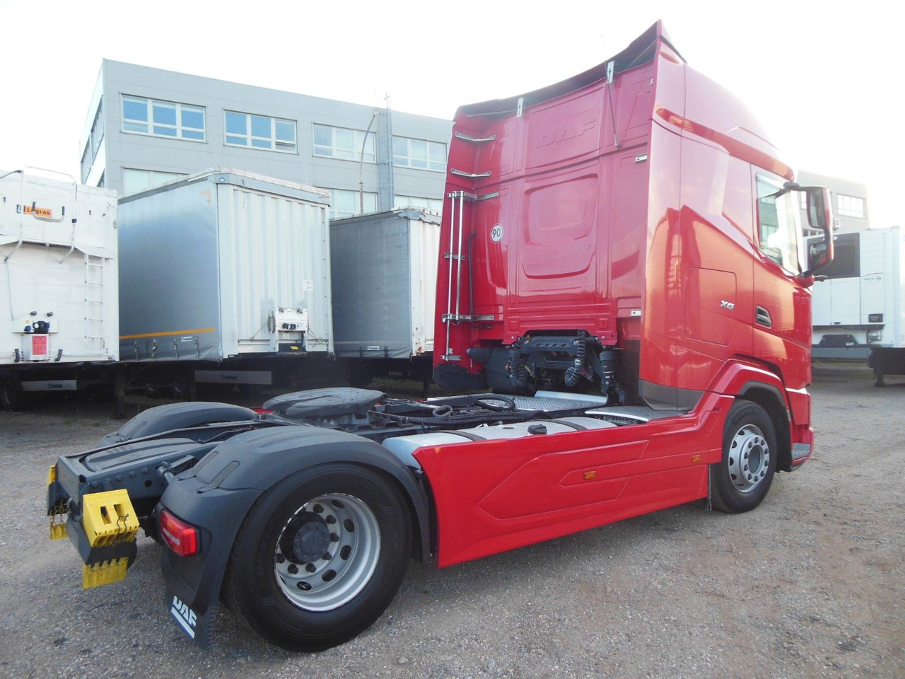 DAF XG 480, KIPPHYDRAULIK, STANDKLIMA, WIE NEUE!!! - Çekici: fotoğraf 3 DAF XG 480, KIPPHYDRAULIK, STANDKLIMA, WIE NEUE!!! - Çekici: fotoğraf 3