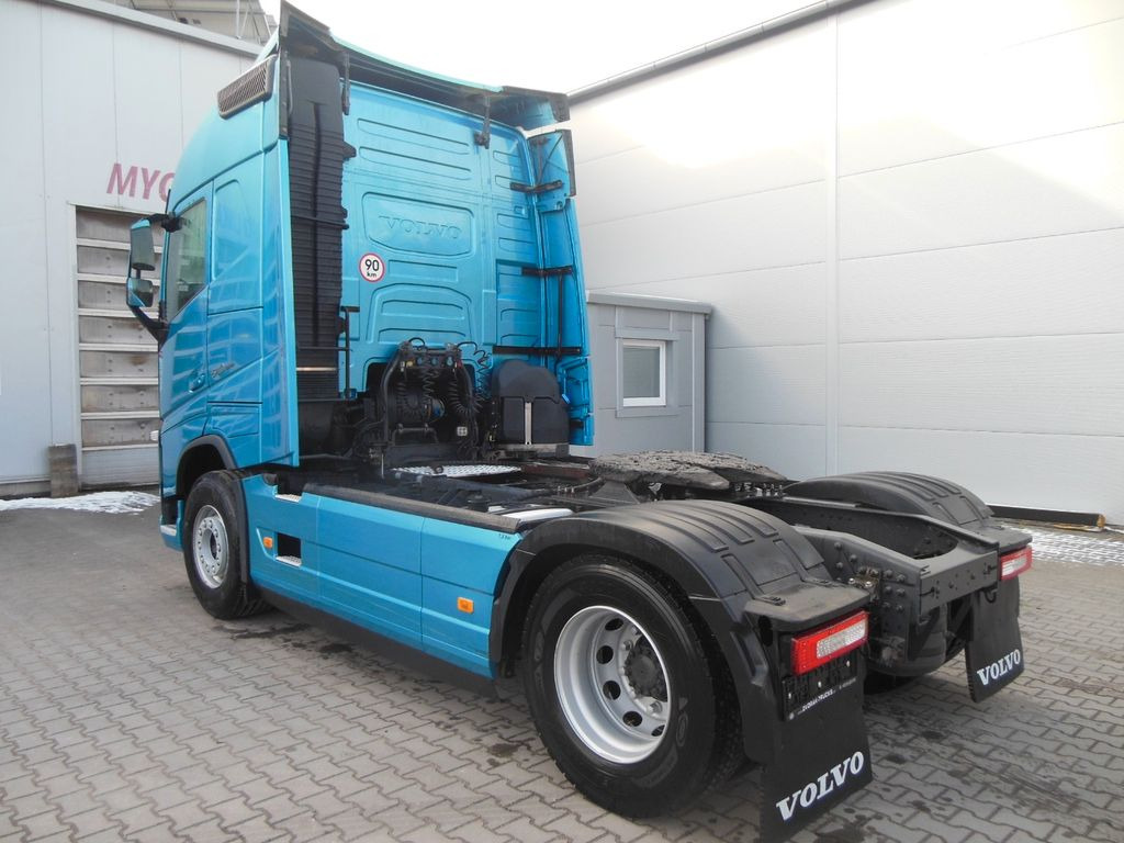 Volvo FH 13/540, KIPPHYDRAULIK, 3 STÜCKS!!! Volvo FH 13/540, KIPPHYDRAULIK - Çekici: fotoğraf 4 Volvo FH 13/540, KIPPHYDRAULIK, 3 STÜCKS!!! Volvo FH 13/540, KIPPHYDRAULIK - Çekici: fotoğraf 4