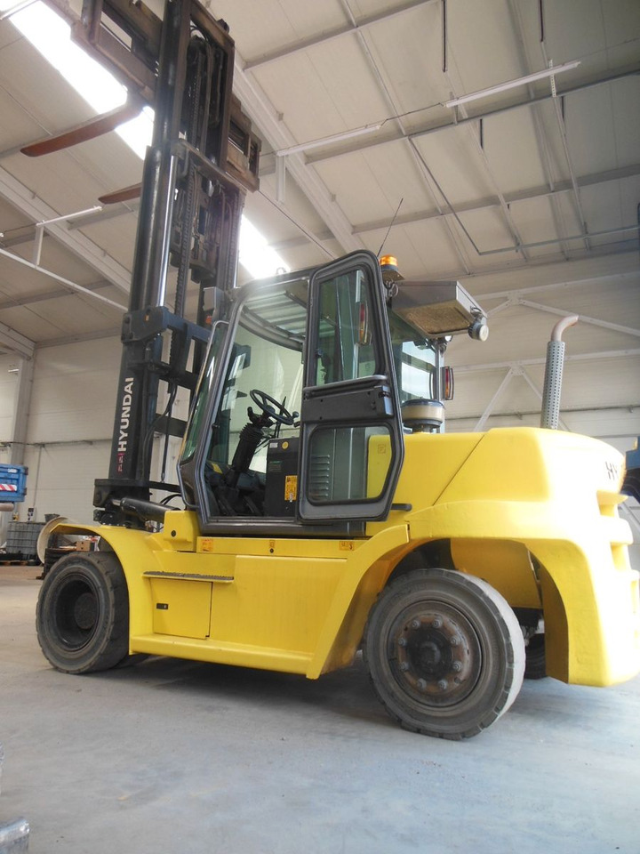 Hyundai 70D-7A - Dizel forklift: fotoğraf 4 Hyundai 70D-7A - Dizel forklift: fotoğraf 4