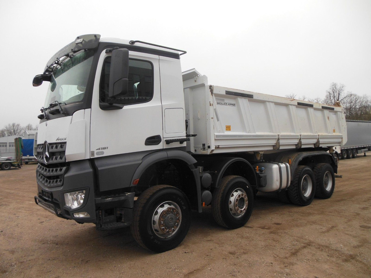 Mercedes-Benz AROCS 4151, 8X6, MEILLER, BORDMATIC, AHK - Damperli kamyon: fotoğraf 1 Mercedes-Benz AROCS 4151, 8X6, MEILLER, BORDMATIC, AHK - Damperli kamyon: fotoğraf 1