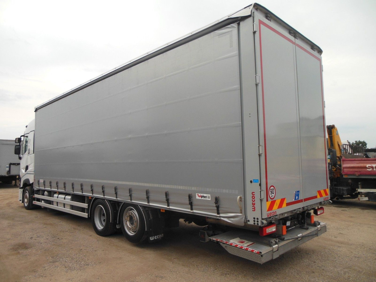 Renault T 440, 6X2, D-HOLLANDIA, 23 PALETTEN, WIE NEUE! - Tenteli kamyon: fotoğraf 4 Renault T 440, 6X2, D-HOLLANDIA, 23 PALETTEN, WIE NEUE! - Tenteli kamyon: fotoğraf 4