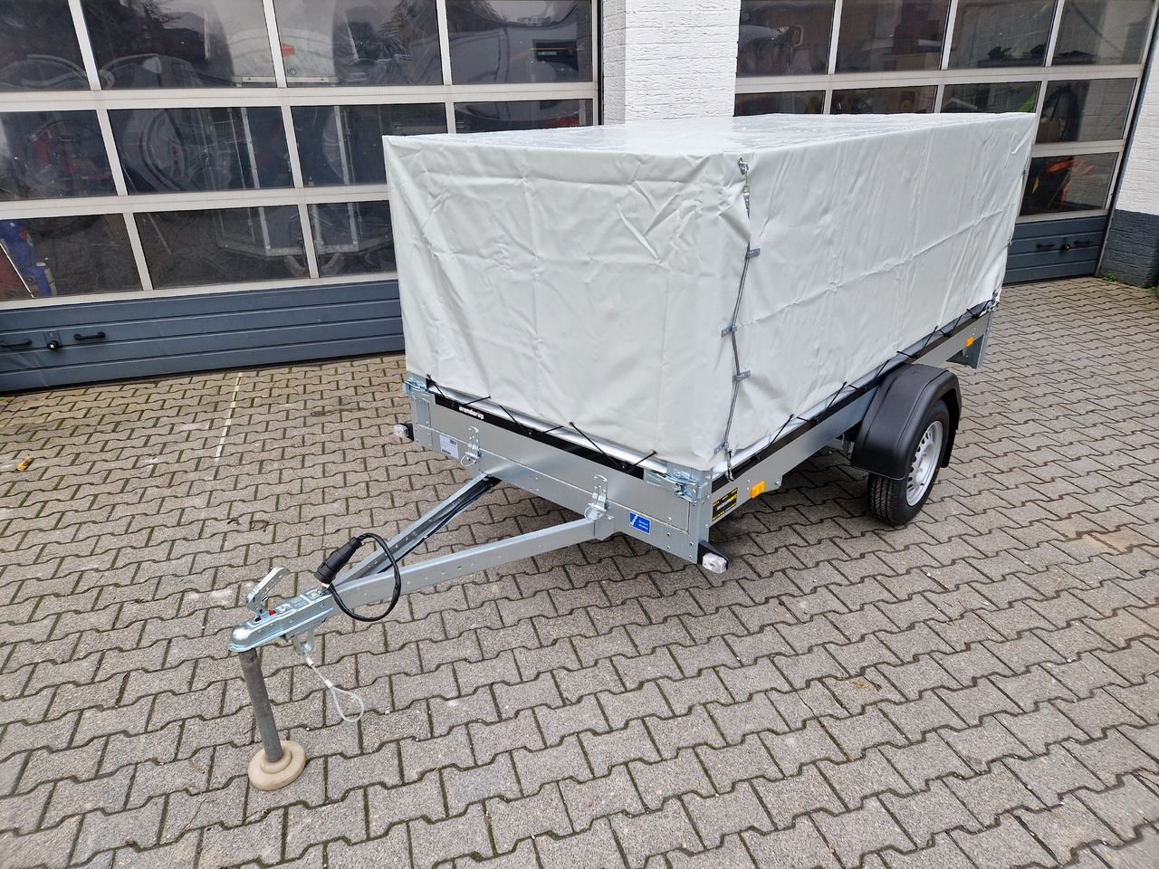Brenderup 2270S UB 750 270x128x100cm Hochplane (S) 750kg - Otomobil römorku: fotoğraf 1 Brenderup 2270S UB 750 270x128x100cm Hochplane (S) 750kg - Otomobil römorku: fotoğraf 1