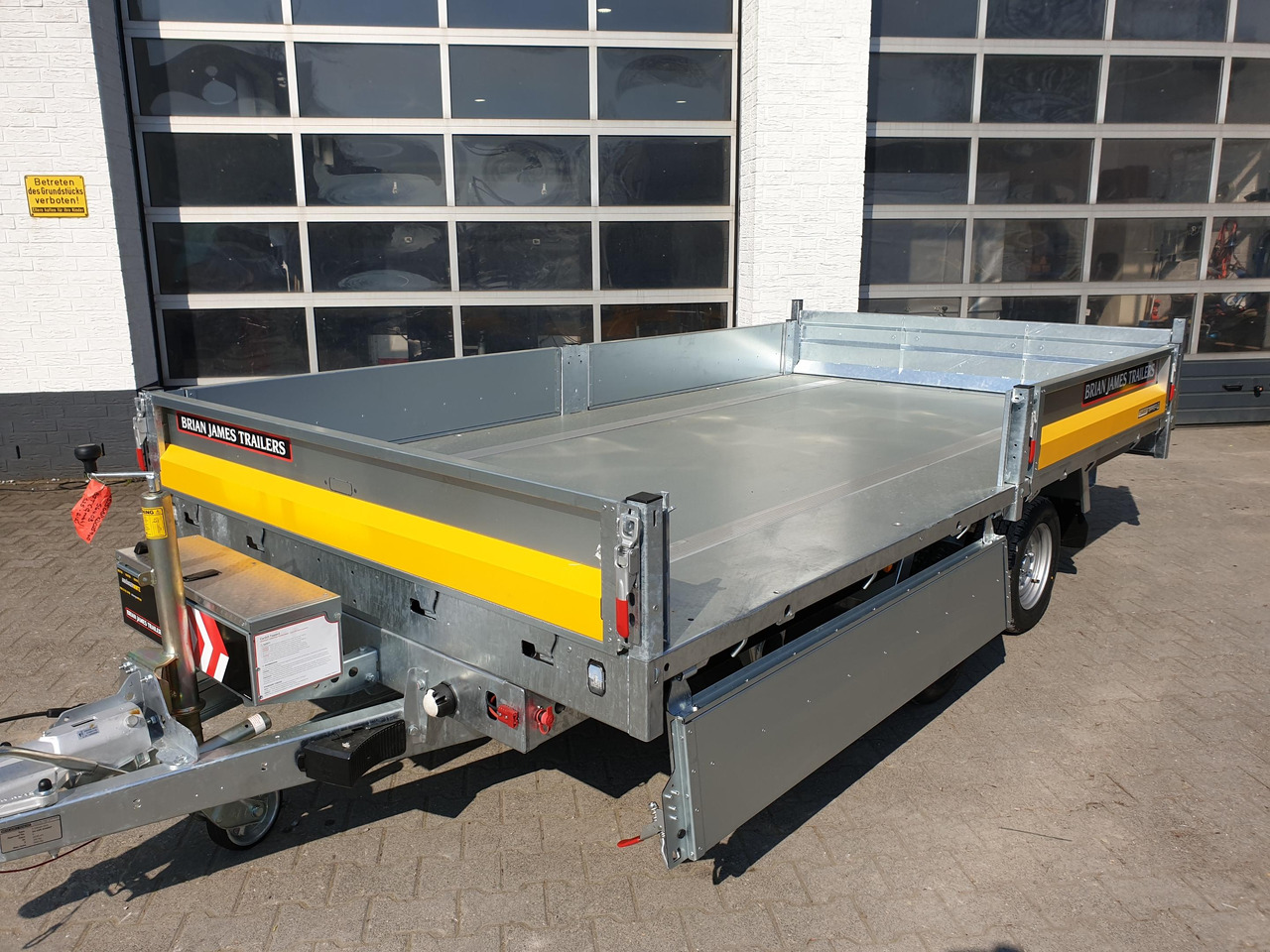 Brian James Trailer CarGO Tipper 2 elektrisch 360x195x30cm Pendelklappe Tandem niedrig 12" 3500kg os - Damperli römork: fotoğraf 5 Brian James Trailer CarGO Tipper 2 elektrisch 360x195x30cm Pendelklappe Tandem niedrig 12" 3500kg os - Damperli römork: fotoğraf 5