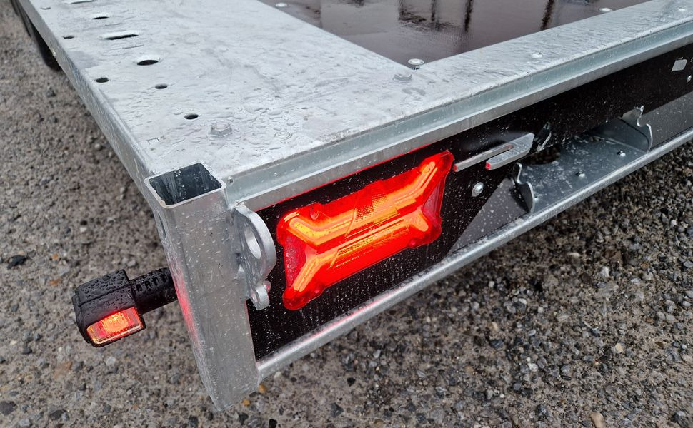 Brian James Trailer Connect 310x188cm black plattform Tandem 10" Alufelgen 3000kg - Platform/ Açık kasa römork: fotoğraf 1 Brian James Trailer Connect 310x188cm black plattform Tandem 10" Alufelgen 3000kg - Platform/ Açık kasa römork: fotoğraf 1