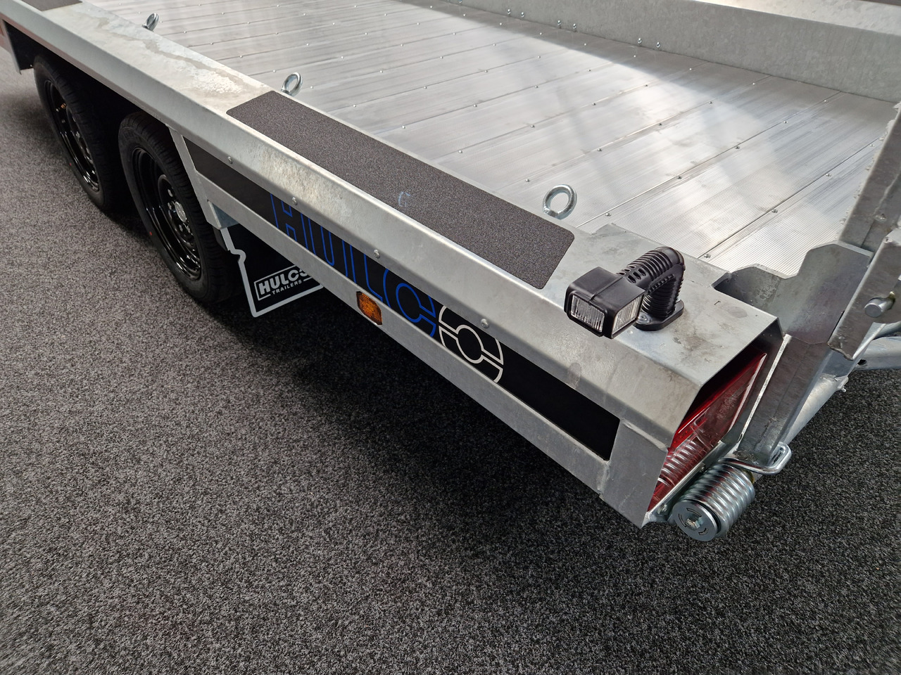HULCO TERRAX-2 Go Getter Aluboden 394x180x27cm Ladeklamppe 150cm LED 3500kg - İş makinası römorku: fotoğraf 3 HULCO TERRAX-2 Go Getter Aluboden 394x180x27cm Ladeklamppe 150cm LED 3500kg - İş makinası römorku: fotoğraf 3