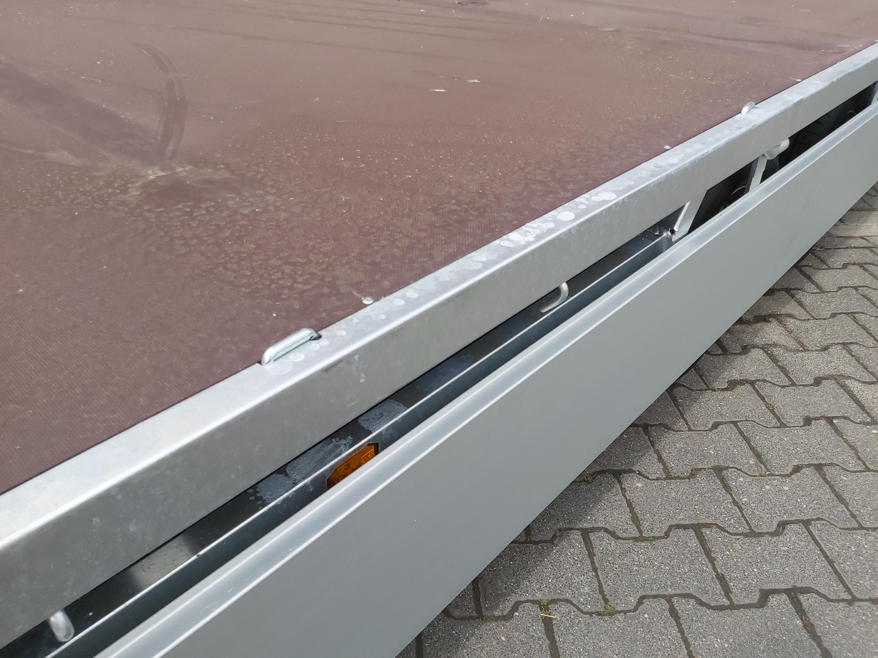 MEDAX - 2 3000 405x203x30cm 12" niedrig Fahrwerk (XL) 3000kg - Platform/ Açık kasa römork: fotoğraf 4 MEDAX - 2 3000 405x203x30cm 12" niedrig Fahrwerk (XL) 3000kg - Platform/ Açık kasa römork: fotoğraf 4