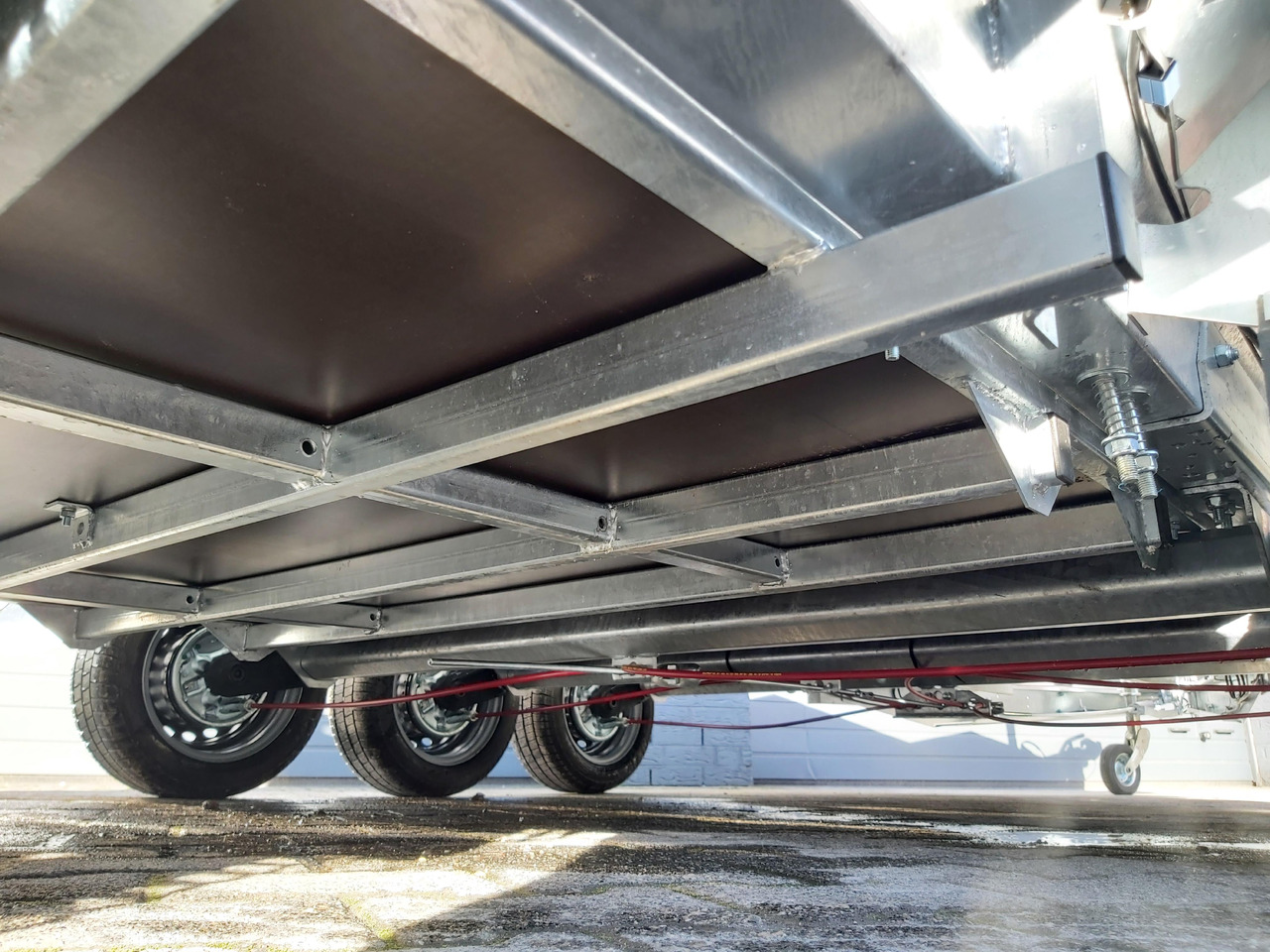 Martz Maschinentransporter BUILDER XL Bau-3 3500/3 400x180x30cm Auffahrklappe Tridem (XL) 3500kg - İş makinası römorku: fotoğraf 2 Martz Maschinentransporter BUILDER XL Bau-3 3500/3 400x180x30cm Auffahrklappe Tridem (XL) 3500kg - İş makinası römorku: fotoğraf 2