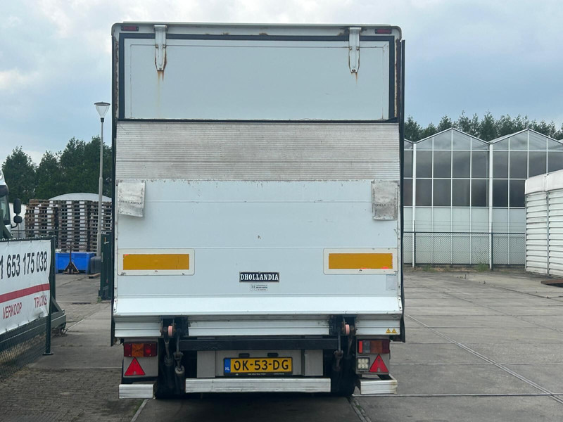 Mitsubishi Fuso CANTER 3C15 - Kapalı kasa kamyon: fotoğraf 4 Mitsubishi Fuso CANTER 3C15 - Kapalı kasa kamyon: fotoğraf 4