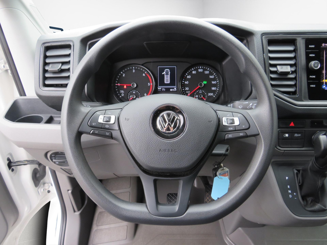 VOLKSWAGEN Crafter 35 L3H3 Kasten 4MOTION Navi ZV - Panelvan: fotoğraf 4 VOLKSWAGEN Crafter 35 L3H3 Kasten 4MOTION Navi ZV - Panelvan: fotoğraf 4