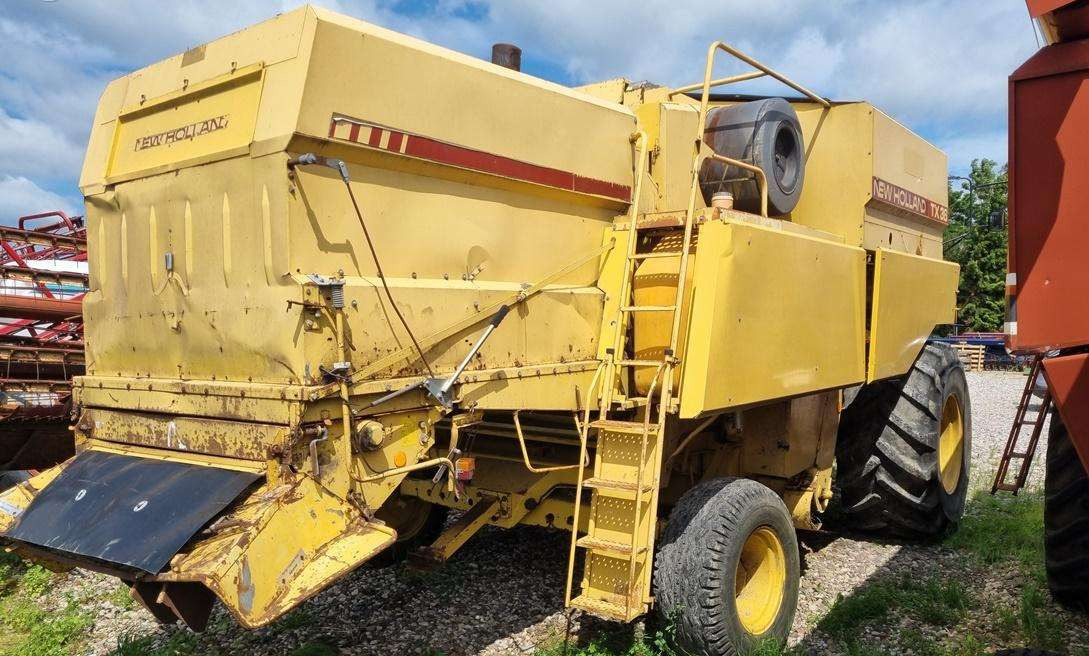 New Holland TX36 - Biçerdöver: fotoğraf 4 New Holland TX36 - Biçerdöver: fotoğraf 4