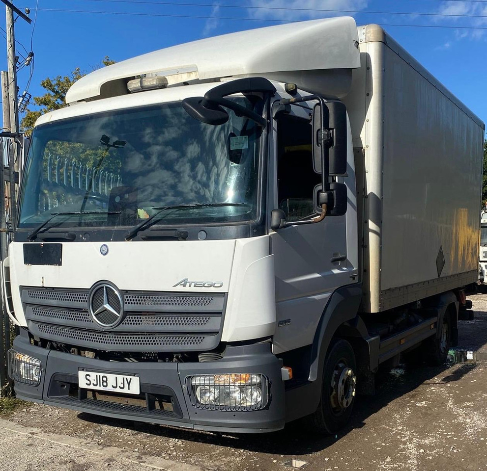Mercedes Atego 816 - Kapalı kasa kamyon: fotoğraf 1 Mercedes Atego 816 - Kapalı kasa kamyon: fotoğraf 1