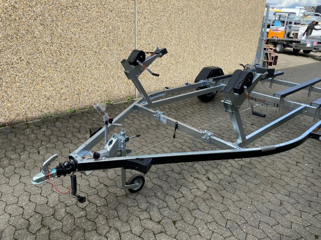 Brenderup Doppel Jetski Premium PWC21200B RAX , 1,2 to., 3,8m - Tekne römorku: fotoğraf 5 Brenderup Doppel Jetski Premium PWC21200B RAX , 1,2 to., 3,8m - Tekne römorku: fotoğraf 5