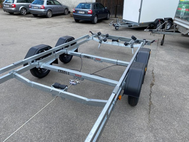 Brenderup Premium Bootsanhänger 242000TB SR mit Superrollen, 2,0 to. 7,2m/ 24 Fuß - Tekne römorku: fotoğraf 4 Brenderup Premium Bootsanhänger 242000TB SR mit Superrollen, 2,0 to. 7,2m/ 24 Fuß - Tekne römorku: fotoğraf 4