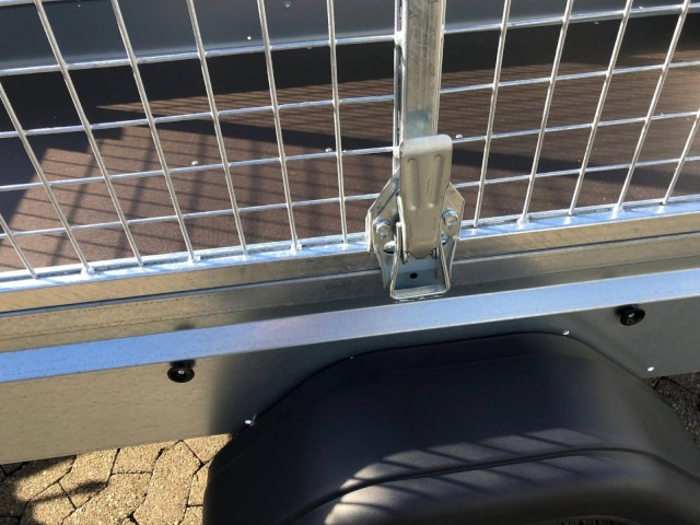 Brenderup Tieflader 2270SUB750 Stahl, 0,75 to. 2700x1300x270mm mit Laubgitter 80 cm - Otomobil römorku: fotoğraf 5 Brenderup Tieflader 2270SUB750 Stahl, 0,75 to. 2700x1300x270mm mit Laubgitter 80 cm - Otomobil römorku: fotoğraf 5