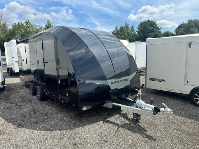 Brian James Race Sport 341, 341-5521-35-2-12-B, 5530x2100x1960mm, 3,5 to. - Araba taşıyıcı römork: fotoğraf 1 Brian James Race Sport 341, 341-5521-35-2-12-B, 5530x2100x1960mm, 3,5 to. - Araba taşıyıcı römork: fotoğraf 1