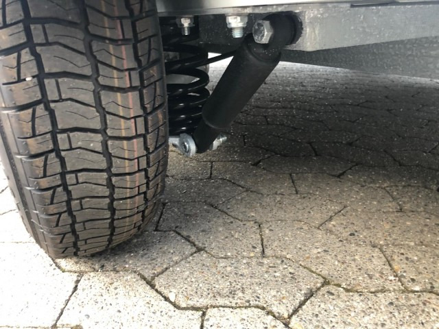 Cheval Liberte Debon Roadster 500 Alu + Türe 2000 kg, 100 km/h, 320x167x200cm - Kapalı karoser römork: fotoğraf 3 Cheval Liberte Debon Roadster 500 Alu + Türe 2000 kg, 100 km/h, 320x167x200cm - Kapalı karoser römork: fotoğraf 3