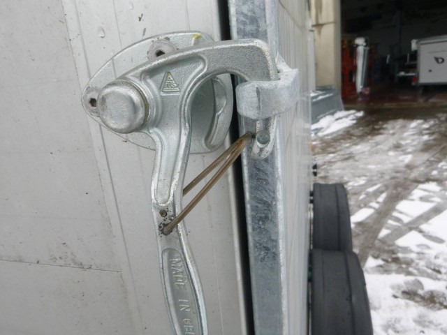 Cheval Liberte Debon Roadster 500 Alu +​ Türe 2600 kg, 100 km/h, 320x167x200cm finansal kiralama Cheval Liberte Debon Roadster 500 Alu +​ Türe 2600 kg, 100 km/h, 320x167x200cm: fotoğraf 12