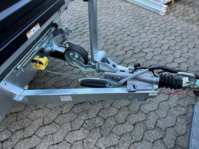 Humbaur 3-Seitenkipper HTK 3500.31 Alu Parabel , 3140 x 1750 x 350 mm, 3,5 to. - Damperli römork: fotoğraf 3 Humbaur 3-Seitenkipper HTK 3500.31 Alu Parabel , 3140 x 1750 x 350 mm, 3,5 to. - Damperli römork: fotoğraf 3