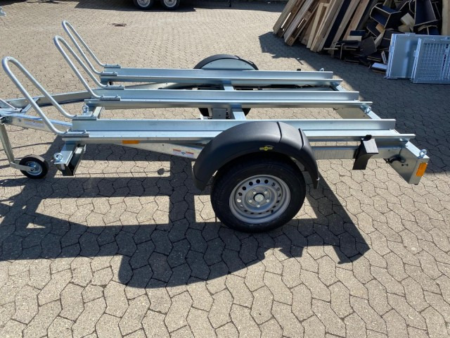 Humbaur Motorradanhänger HM 102113, 100 km/h, HM 10 21 13, 1,0 t. 2095 x 1365 x 70 mm - Motosiklet römorku: fotoğraf 4 Humbaur Motorradanhänger HM 102113, 100 km/h, HM 10 21 13, 1,0 t. 2095 x 1365 x 70 mm - Motosiklet römorku: fotoğraf 4