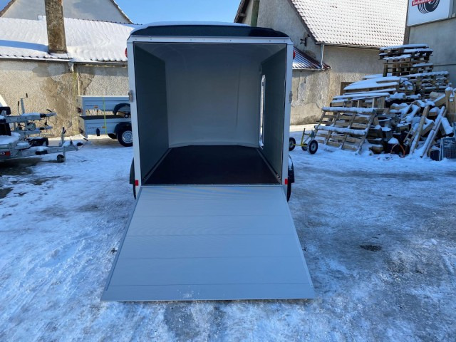 Humbaur Poly-Alu Koffer HKPA 263217, 2,6 to. 100 km/h, 3280 x 1770 x 1800 mm - Kapalı karoser römork: fotoğraf 1 Humbaur Poly-Alu Koffer HKPA 263217, 2,6 to. 100 km/h, 3280 x 1770 x 1800 mm - Kapalı karoser römork: fotoğraf 1