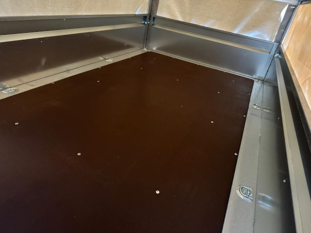 Neptun GN124, N7-263 KPS, 750 kg 2630 x 1450 x 400 mm, mit Hochplane 160 cm - Otomobil römorku: fotoğraf 5 Neptun GN124, N7-263 KPS, 750 kg 2630 x 1450 x 400 mm, mit Hochplane 160 cm - Otomobil römorku: fotoğraf 5