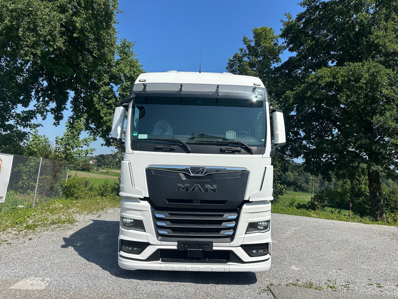 MAN TGX 18.470 4x2 Lowliner 2Tank LED - Çekici: fotoğraf 3 MAN TGX 18.470 4x2 Lowliner 2Tank LED - Çekici: fotoğraf 3