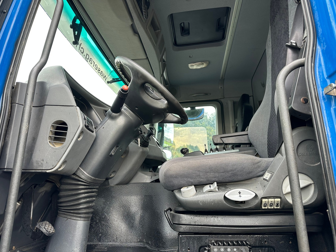 MERCEDES-BENZ Actros 18.32 4x2 Trösch absetzkipper - Hidrolift kamyon: fotoğraf 3 MERCEDES-BENZ Actros 18.32 4x2 Trösch absetzkipper - Hidrolift kamyon: fotoğraf 3