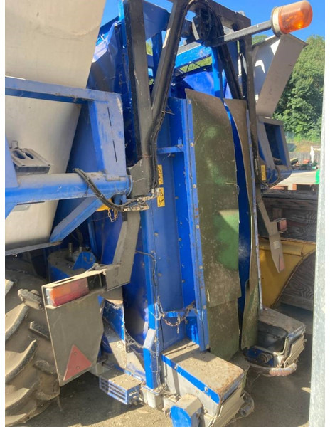 BRAUD TB15 - Üzüm hasat makinası: fotoğraf 3 BRAUD TB15 - Üzüm hasat makinası: fotoğraf 3