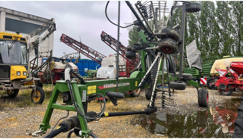 Fendt Former 7850 Pro - Ot toplama tırmığı: fotoğraf 1 Fendt Former 7850 Pro - Ot toplama tırmığı: fotoğraf 1