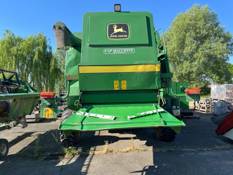 John Deere 2256 - Biçerdöver: fotoğraf 3 John Deere 2256 - Biçerdöver: fotoğraf 3