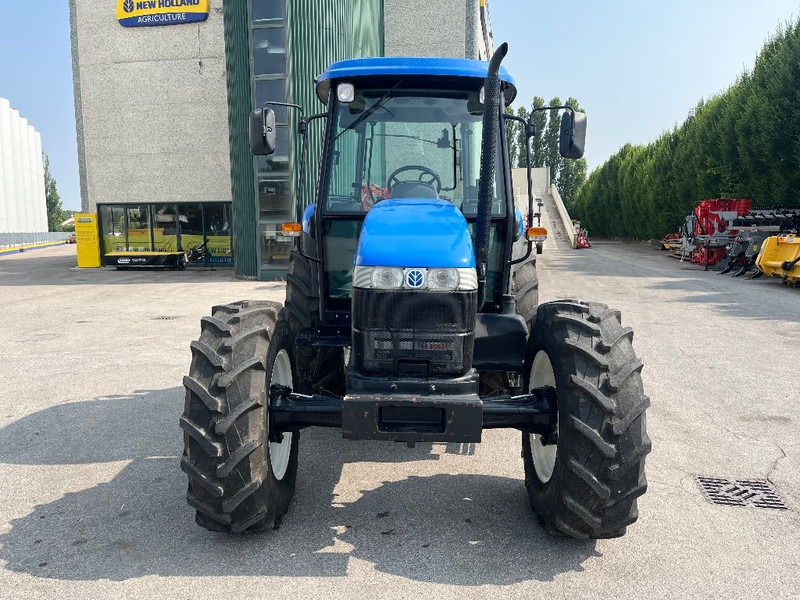New Holland TD 90 D - Traktör: fotoğraf 2 New Holland TD 90 D - Traktör: fotoğraf 2