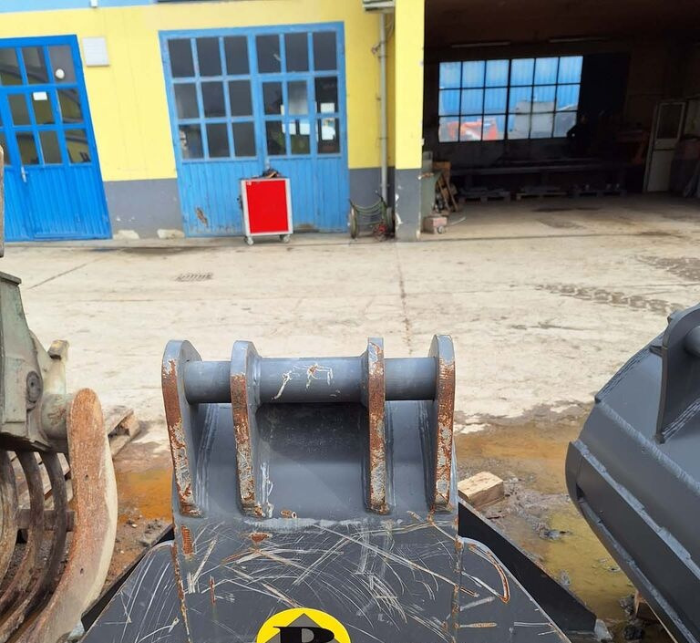 Balavto fork pylon - Çatalları: fotoğraf 1 Balavto fork pylon - Çatalları: fotoğraf 1