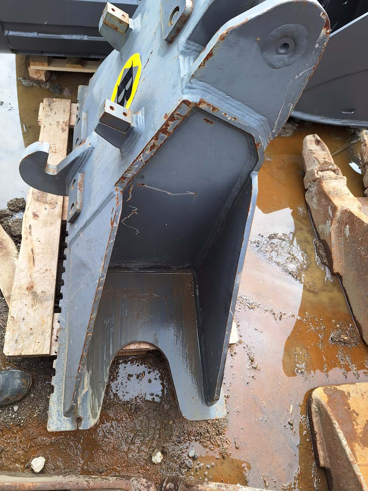 Balavto fork pylon - Çatalları: fotoğraf 3 Balavto fork pylon - Çatalları: fotoğraf 3