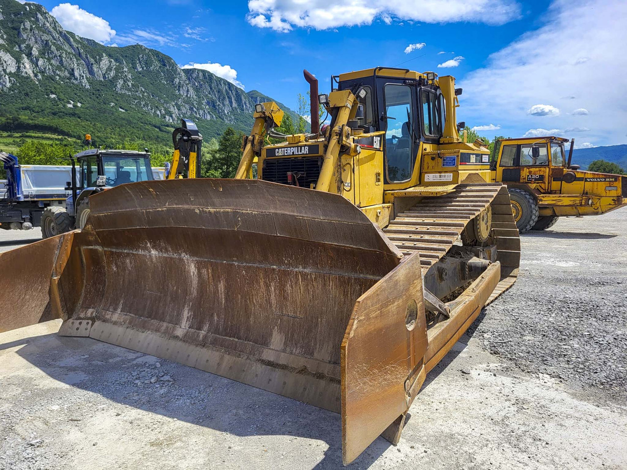 CATERPILLAR D6R - Buldozer: fotoğraf 5 CATERPILLAR D6R - Buldozer: fotoğraf 5