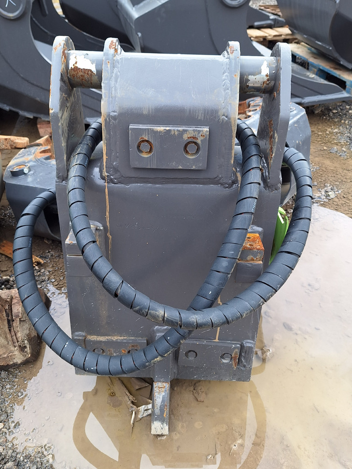 Grab BGS 04 for 8-12 ton excavators - Çeneli kepçe - Ekskavatör: fotoğraf 3 Grab BGS 04 for 8-12 ton excavators - Çeneli kepçe - Ekskavatör: fotoğraf 3