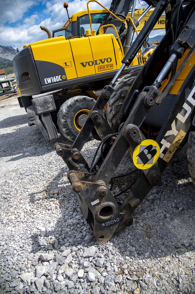 Tekerlekli yükleyici HYUNDAI HL740TM-7 for parts: fotoğraf 15