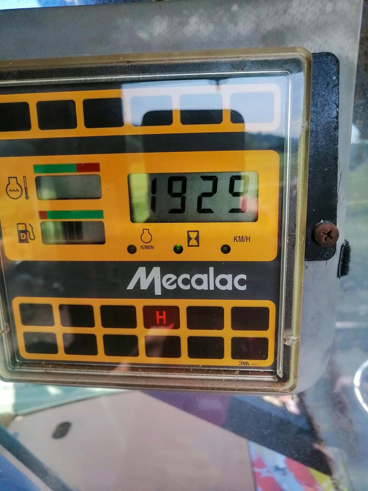 MECALAC 14 MXT - Tekerlekli ekskavatör: fotoğraf 5 MECALAC 14 MXT - Tekerlekli ekskavatör: fotoğraf 5