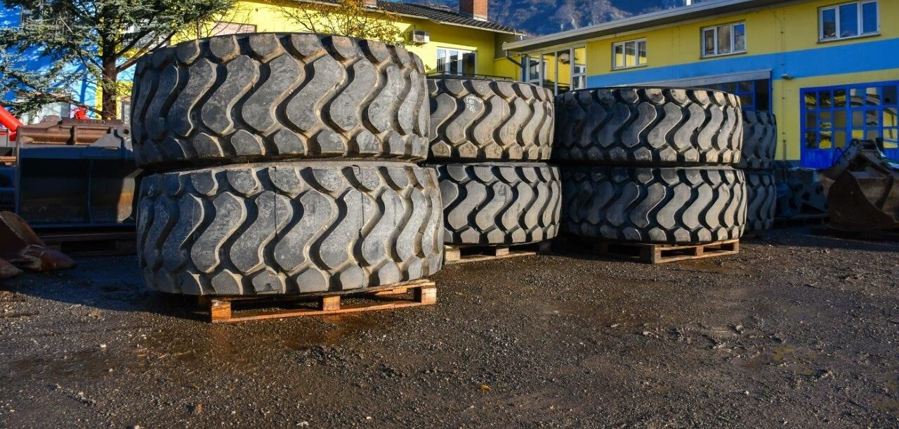 Michelin XHA2 26.5R25 L3 - Lastik - Tekerlekli yükleyici: fotoğraf 1 Michelin XHA2 26.5R25 L3 - Lastik - Tekerlekli yükleyici: fotoğraf 1