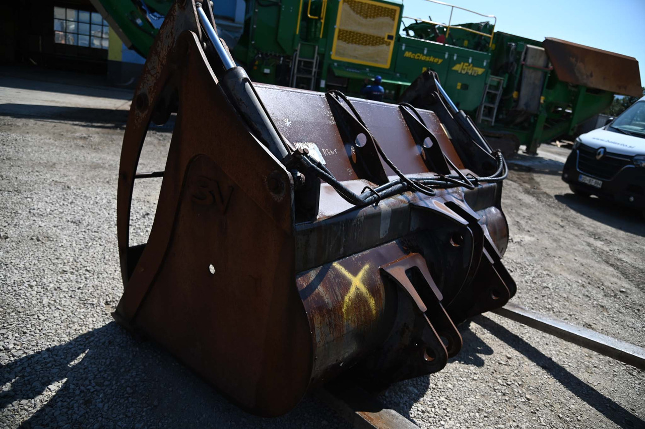 TREVI BENNE loader bucket 2500 mm - Yükleyici kovası: fotoğraf 4 TREVI BENNE loader bucket 2500 mm - Yükleyici kovası: fotoğraf 4