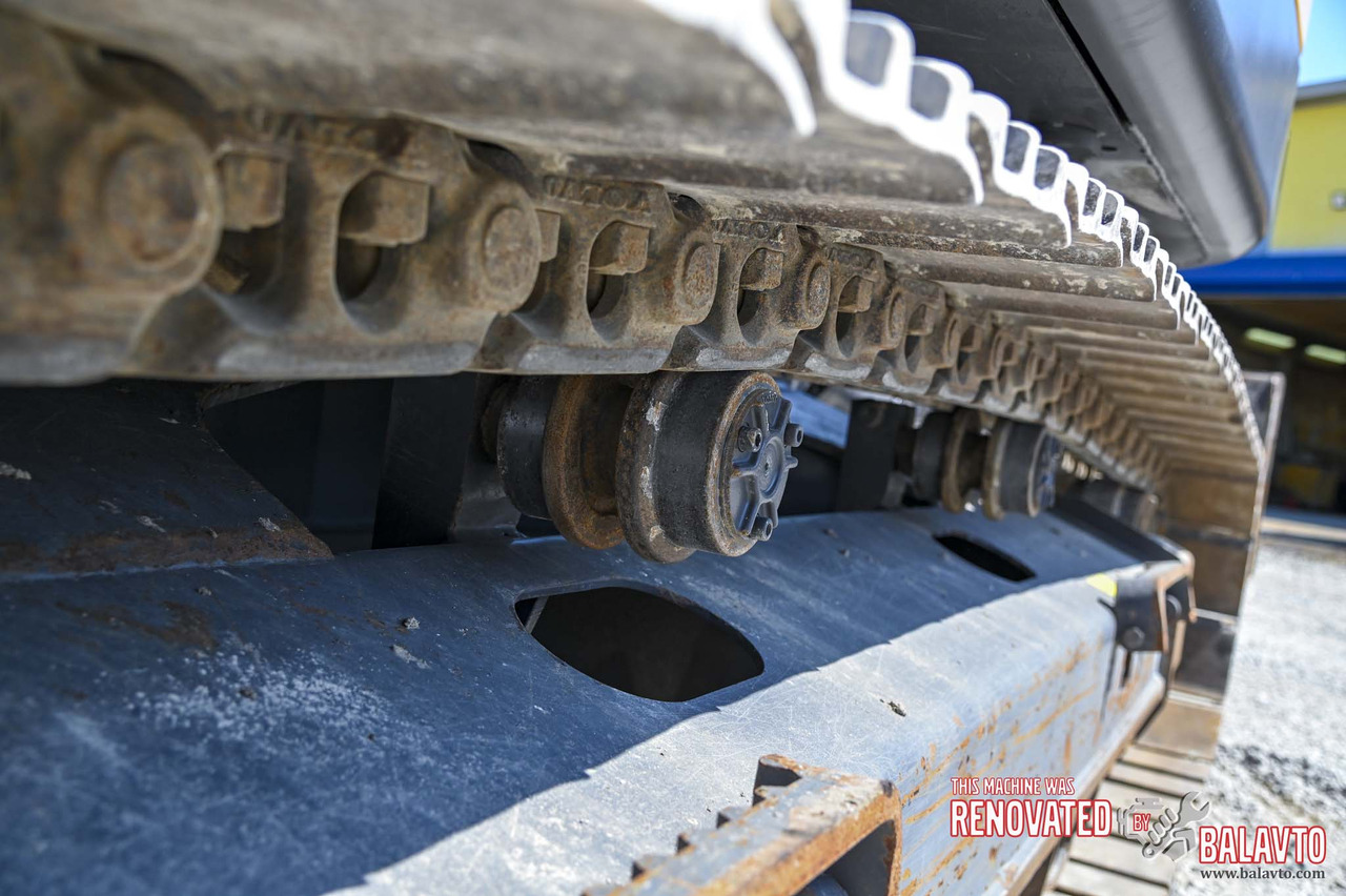 Paletli ekskavatör VOLVO ECR235EL: fotoğraf 49