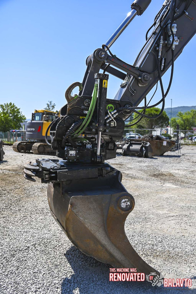 Paletli ekskavatör VOLVO ECR235EL: fotoğraf 37