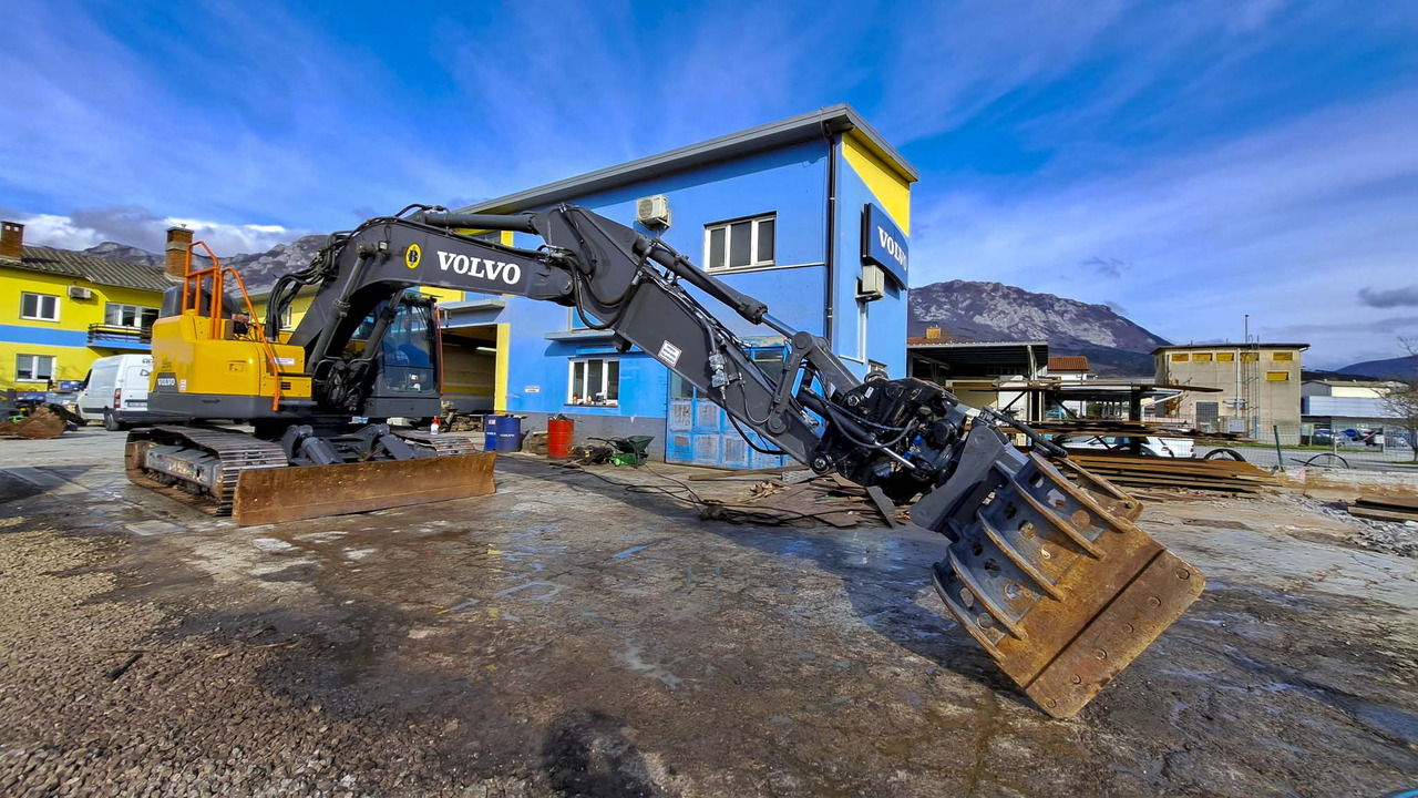 VOLVO ECR235EL - Paletli ekskavatör: fotoğraf 3 VOLVO ECR235EL - Paletli ekskavatör: fotoğraf 3