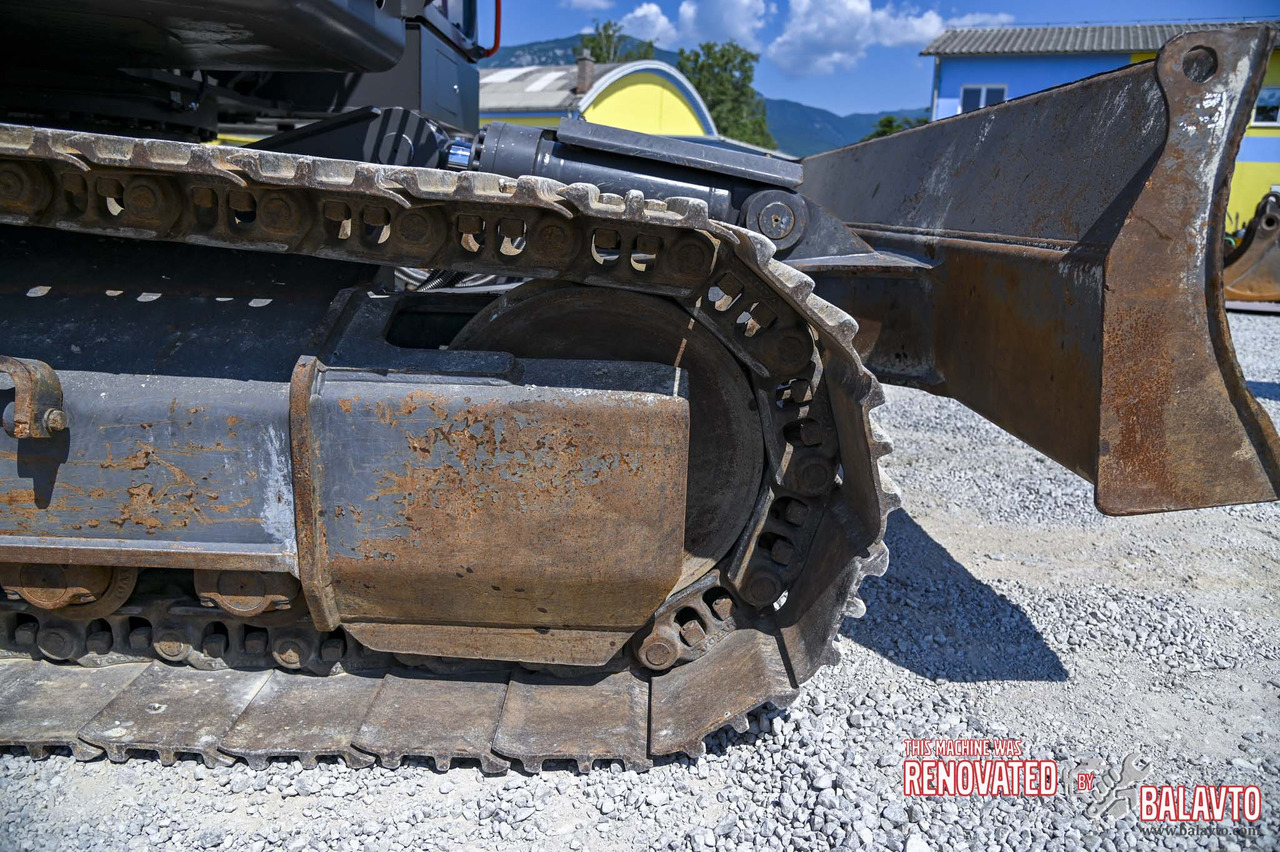 Paletli ekskavatör VOLVO ECR235EL: fotoğraf 47