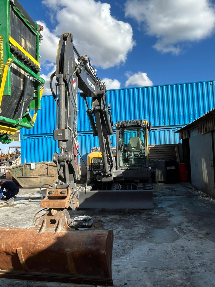 VOLVO ECR88D - Mini ekskavatör: fotoğraf 1 VOLVO ECR88D - Mini ekskavatör: fotoğraf 1