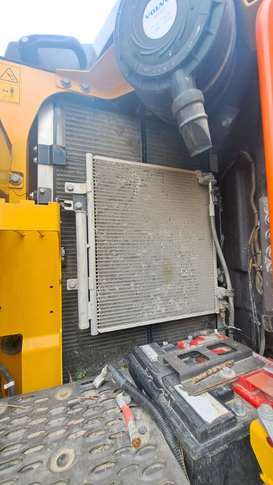 VOLVO EWR150E - Tekerlekli ekskavatör: fotoğraf 2 VOLVO EWR150E - Tekerlekli ekskavatör: fotoğraf 2